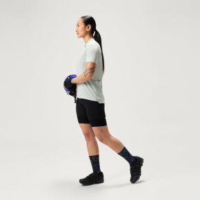 Endura Loop Waist Short naisten ajoshortsit